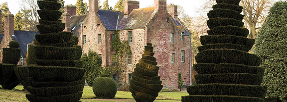 Fingask Castle and topiary garden